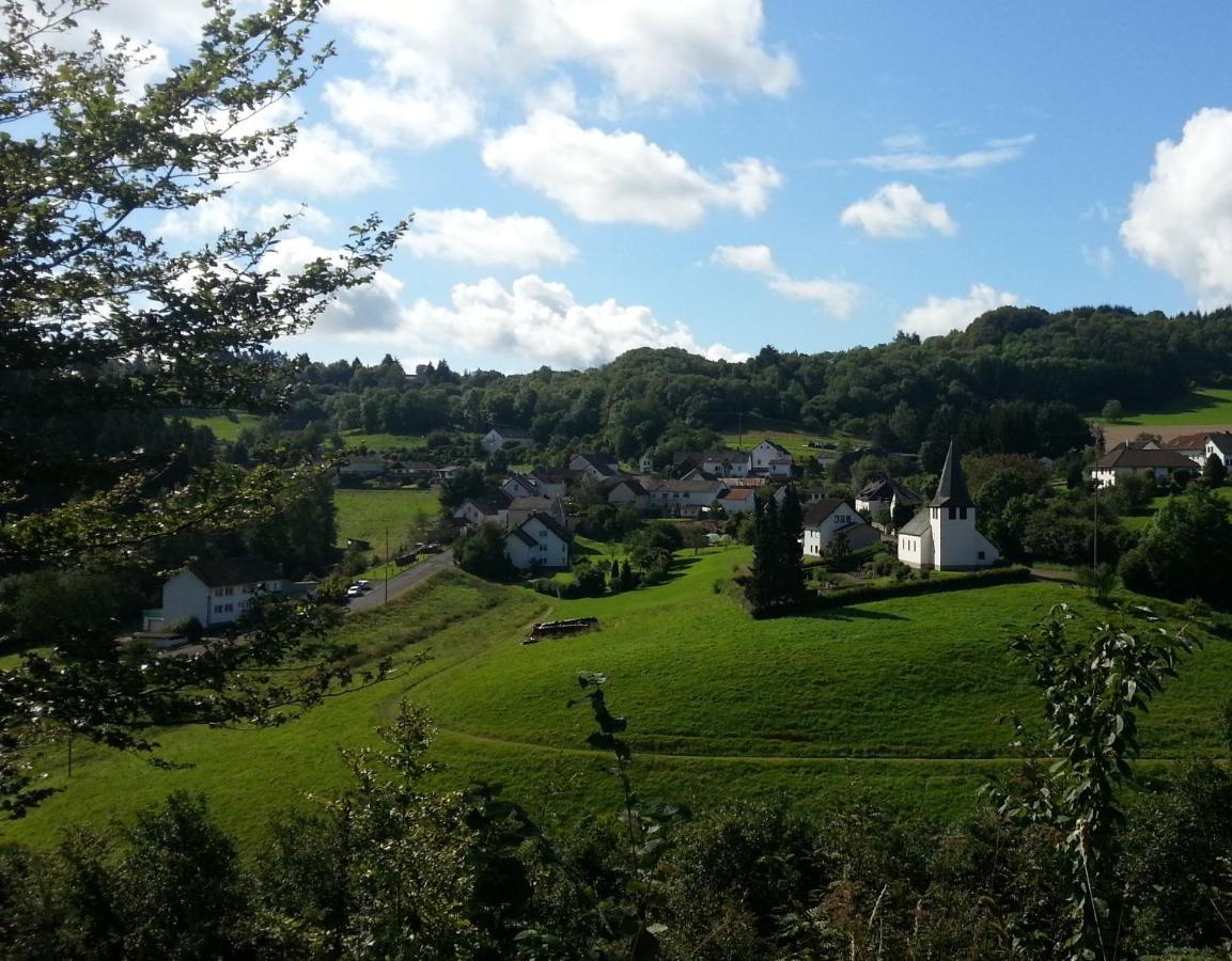 Ferienwohnung am Eifelsteig Vulkaneifel-Auszeit Üdersdorf Exterior foto